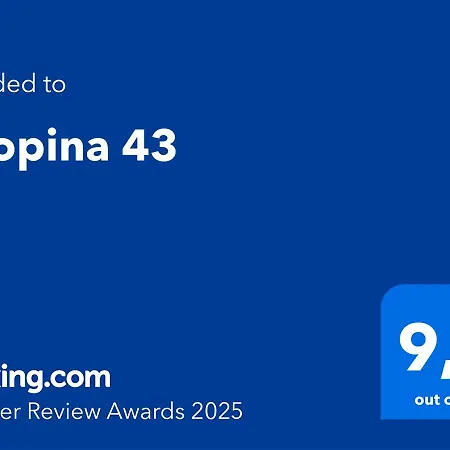 Chopina 43 アパート カルパッチ
